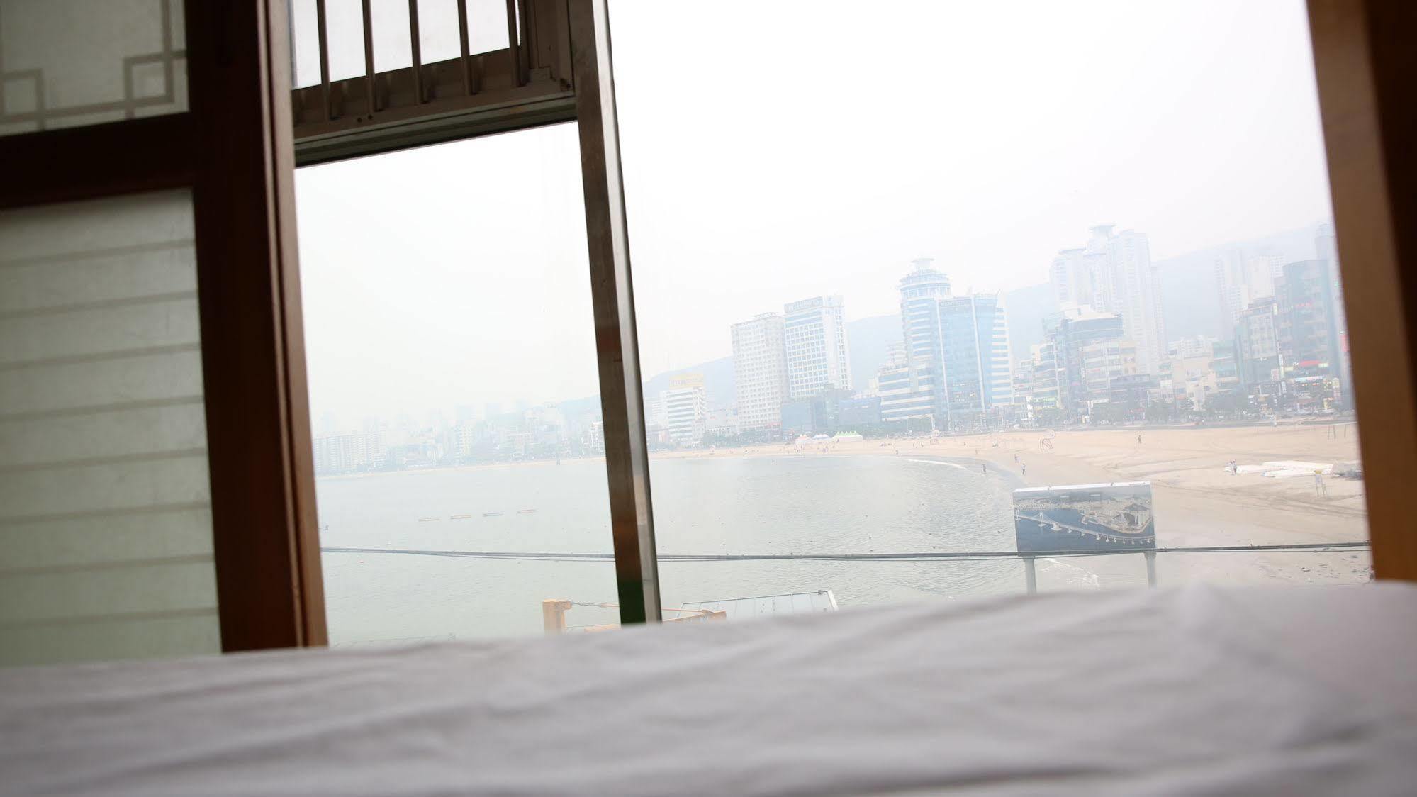 Yes Guesthouse Busan Exterior foto